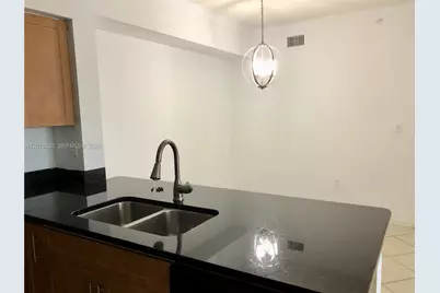 6559 Emerald Dunes Dr #304, West Palm Beach, FL 33411 - Photo 3