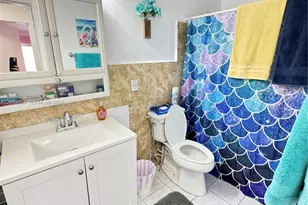 7140 W 15th Ct, Hialeah, FL 33014 - Photo 13