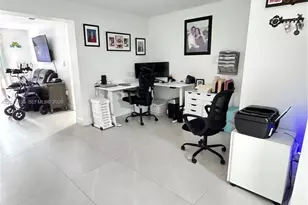 7140 W 15th Ct, Hialeah, FL 33014 - Photo 9