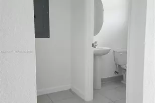 2693 SE 19th St, Homestead, FL 33035 - Photo 13