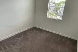 2693 SE 19th St, Homestead, FL 33035 - Photo 27