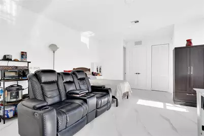 10631 SW 235th Ln, Homestead, FL 33032 - Photo 13