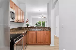 4967 SW 140th Terrace, Miramar, FL 33027 - Photo 9