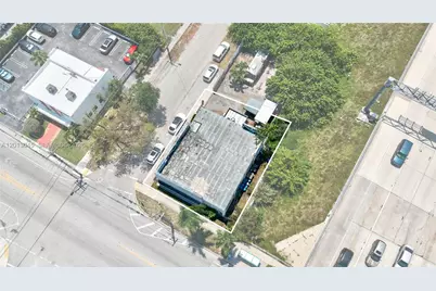 201 NW 37th St, Miami, FL 33127 - Photo 3