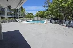 8240 SW 210th St, Cutler Bay, FL 33189 - Photo 45