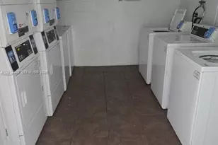 8240 SW 210th St, Cutler Bay, FL 33189 - Photo 23