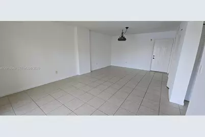 8240 SW 210th St #214, Cutler Bay, FL 33189 - Photo 7