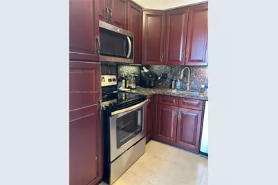 7441 Wayne Ave #7J, Miami Beach, FL 33141 - Photo 7