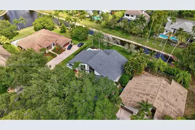 10325 NW 6th St, Coral Springs, FL 33071 - Photo 55