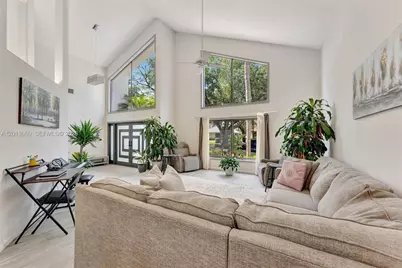 10325 NW 6th St, Coral Springs, FL 33071 - Photo 19