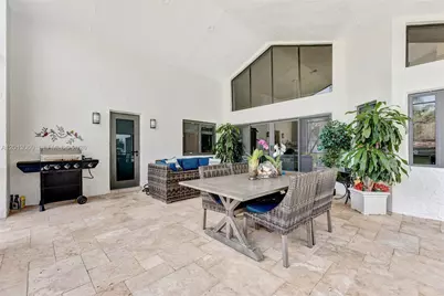 10325 NW 6th St, Coral Springs, FL 33071 - Photo 23
