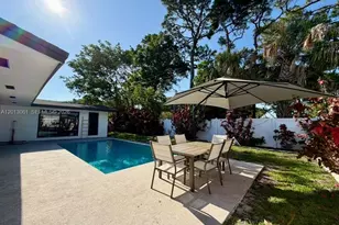 151 SE 6th Ct, Pompano Beach, FL 33060 - Photo 1