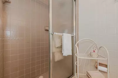 430 NE 210th Cir Ter #201-3, Miami, FL 33179 - Photo 25