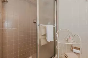 430 NE 210th Cir Terrace, Miami, FL 33179 - Photo 25