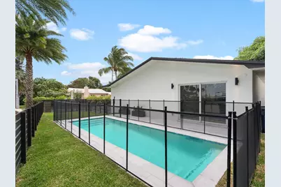 301 88th St, Surfside, FL 33154 - Photo 13