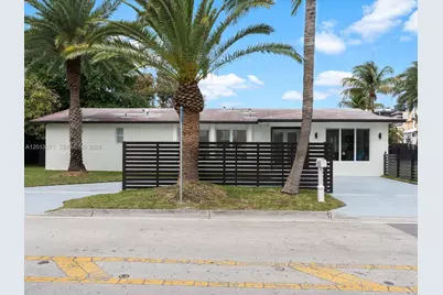 301 88th St, Surfside, FL 33154 - Photo 3