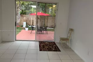 17110 NW 10th St, Pembroke Pines, FL 33028 - Photo 11