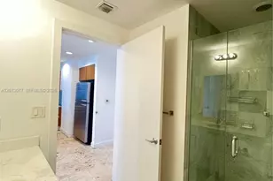 1050 Brickell Ave, Miami, FL 33131 - Photo 5