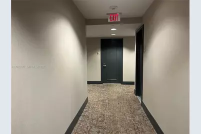 1050 Brickell Ave #1912, Miami, FL 33131 - Photo 11