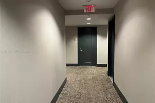 1050 Brickell Ave, Miami, FL 33131 - Photo 11