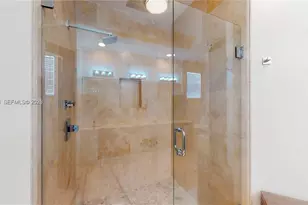 11530 NW 82nd Terrace, Doral, FL 33178 - Photo 15