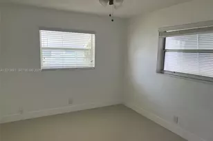 145 NW 41st Ct, Deerfield Beach, FL 33064 - Photo 15