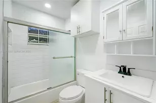 14473 SW 172nd Ln, Miami, FL 33177 - Photo 9