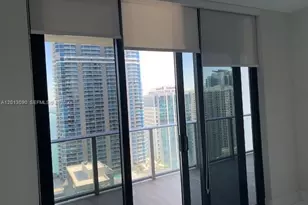 1010 Brickell Ave, Miami, FL 33131 - Photo 15