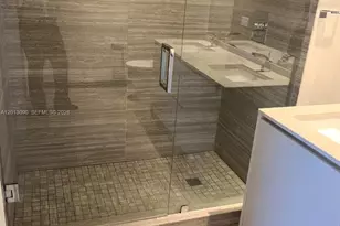1010 Brickell Ave, Miami, FL 33131 - Photo 29