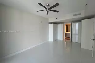 1010 Brickell Ave, Miami, FL 33131 - Photo 21