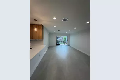 4708 NW 114th Ave #204-3, Doral, FL 33178 - Photo 11