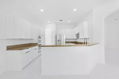7551 SW 187th St, Cutler Bay, FL 33157 - Photo 11
