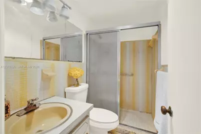 285 NE 191st St #2911, Miami, FL 33179 - Photo 17