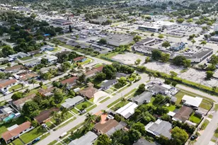 291 NW 184th Terrace, Miami Gardens, FL 33169 - Photo 31