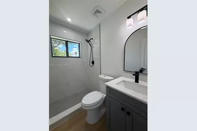 291 NW 184th Ter, Miami Gardens, FL 33169 - Photo 15