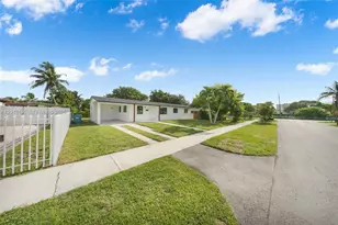 291 NW 184th Terrace, Miami Gardens, FL 33169 - Photo 21