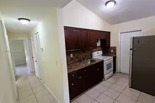 2335 NW 55th St, Miami, FL 33142 - Photo 9