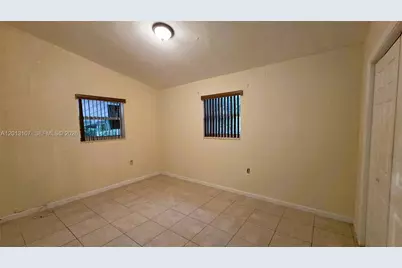 2335 NW 55th St, Miami, FL 33142 - Photo 31