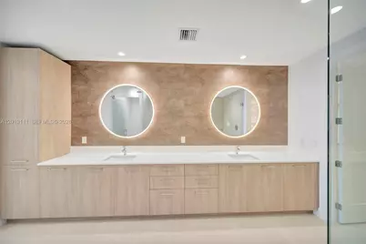 153 N Seabreeze Blvd #801, Fort Lauderdale, FL 33304 - Photo 19