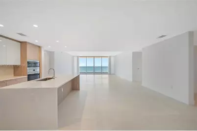 153 N Seabreeze Blvd #801, Fort Lauderdale, FL 33304 - Photo 1
