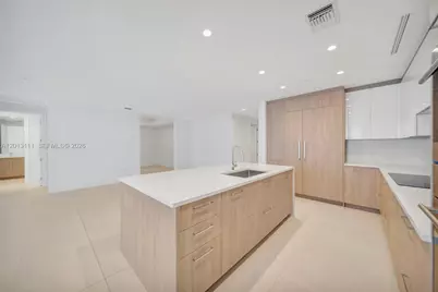 153 N Seabreeze Blvd #801, Fort Lauderdale, FL 33304 - Photo 13