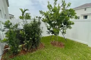 172 SW 171st Ln, Pembroke Pines, FL 33027 - Photo 11