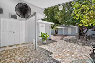 2450 NW 32nd St, Miami, FL 33142 - Photo 17