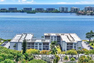 1516 S Lakeside Dr, Lake Worth, FL 33460 - Photo 3