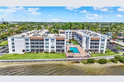 1516 S Lakeside Dr #105, Lake Worth, FL 33460 - Photo 39