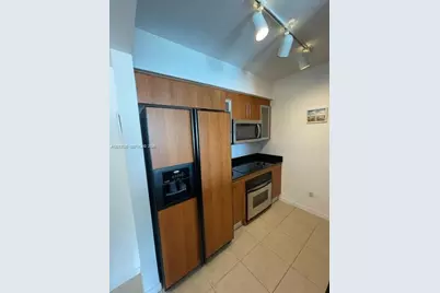 335 S Biscayne Blvd #1510, Miami, FL 33131 - Photo 5