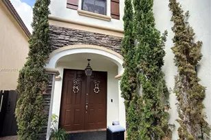 8640 NW 101st Pl, Doral, FL 33178 - Photo 3