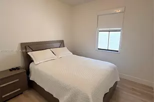 8640 NW 101st Pl, Doral, FL 33178 - Photo 21