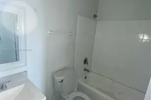18182 NW 41st Pl, Miami Gardens, FL 33055 - Photo 9