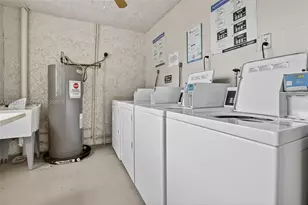 9330 Lagoon Pl, Davie, FL 33324 - Photo 29